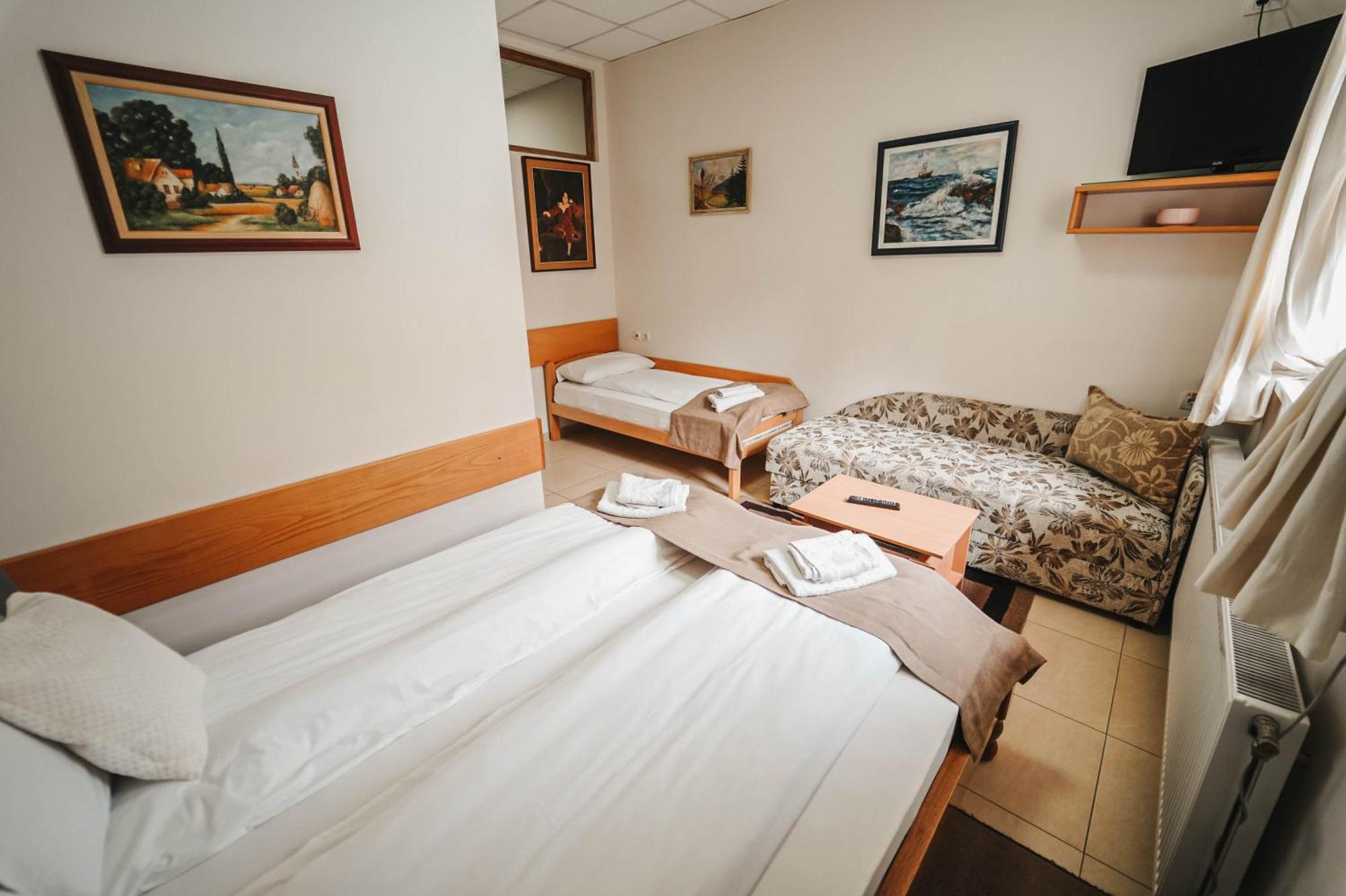 B&B Passage Sremska Mitrovica Ngoại thất bức ảnh