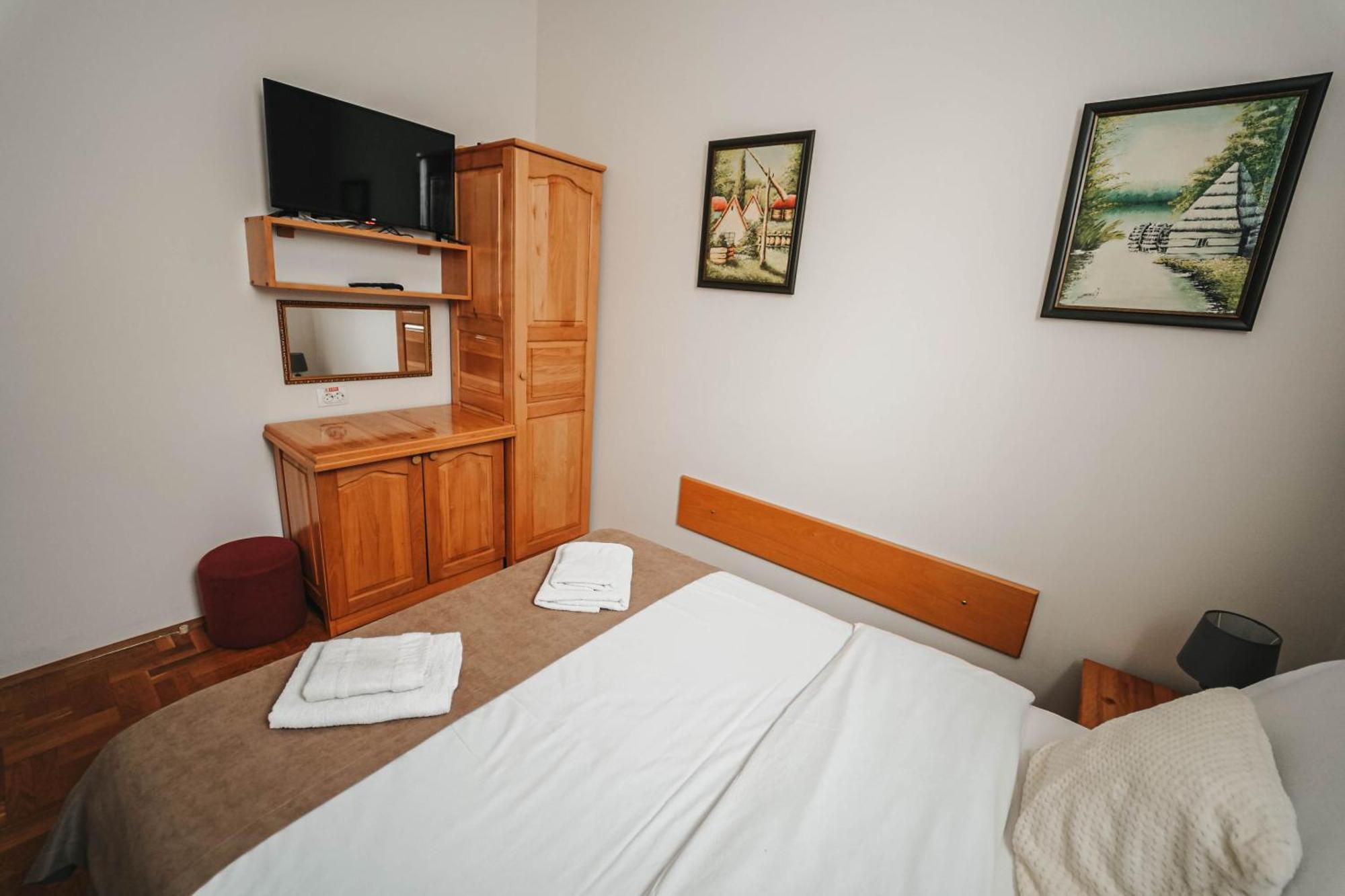 B&B Passage Sremska Mitrovica Ngoại thất bức ảnh