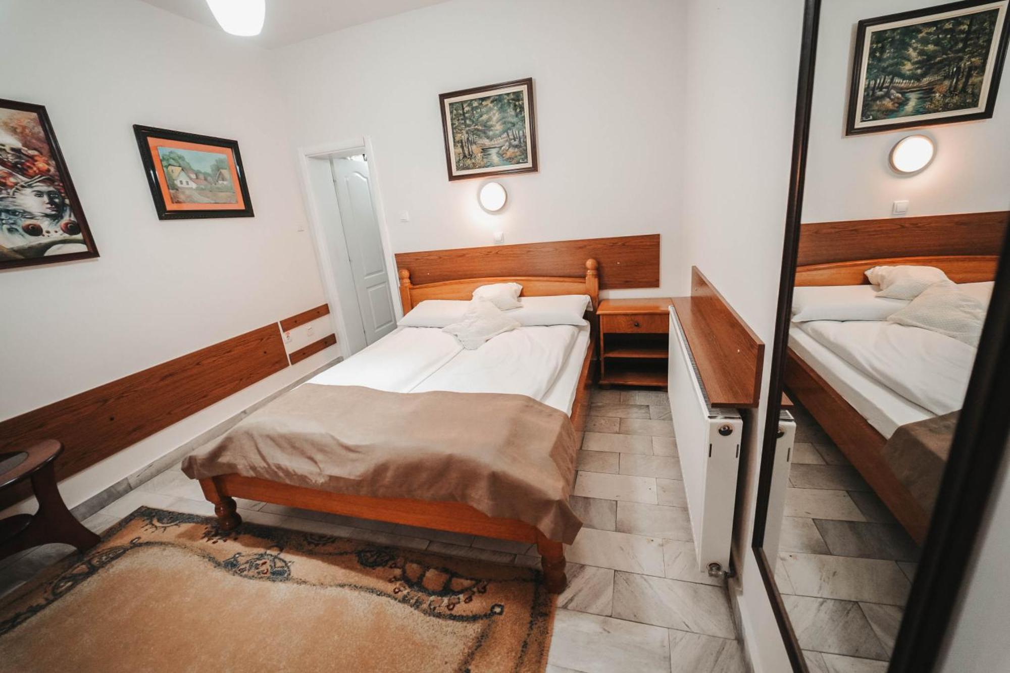 B&B Passage Sremska Mitrovica Ngoại thất bức ảnh