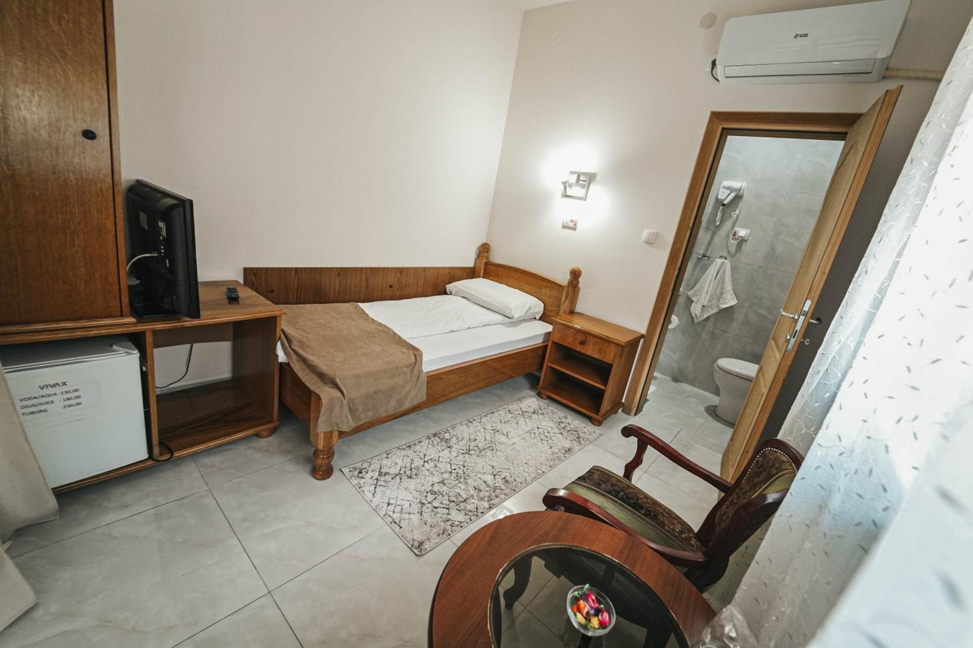 B&B Passage Sremska Mitrovica Ngoại thất bức ảnh