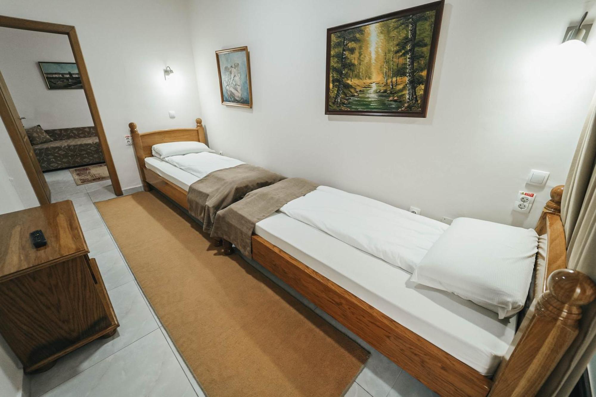 B&B Passage Sremska Mitrovica Ngoại thất bức ảnh