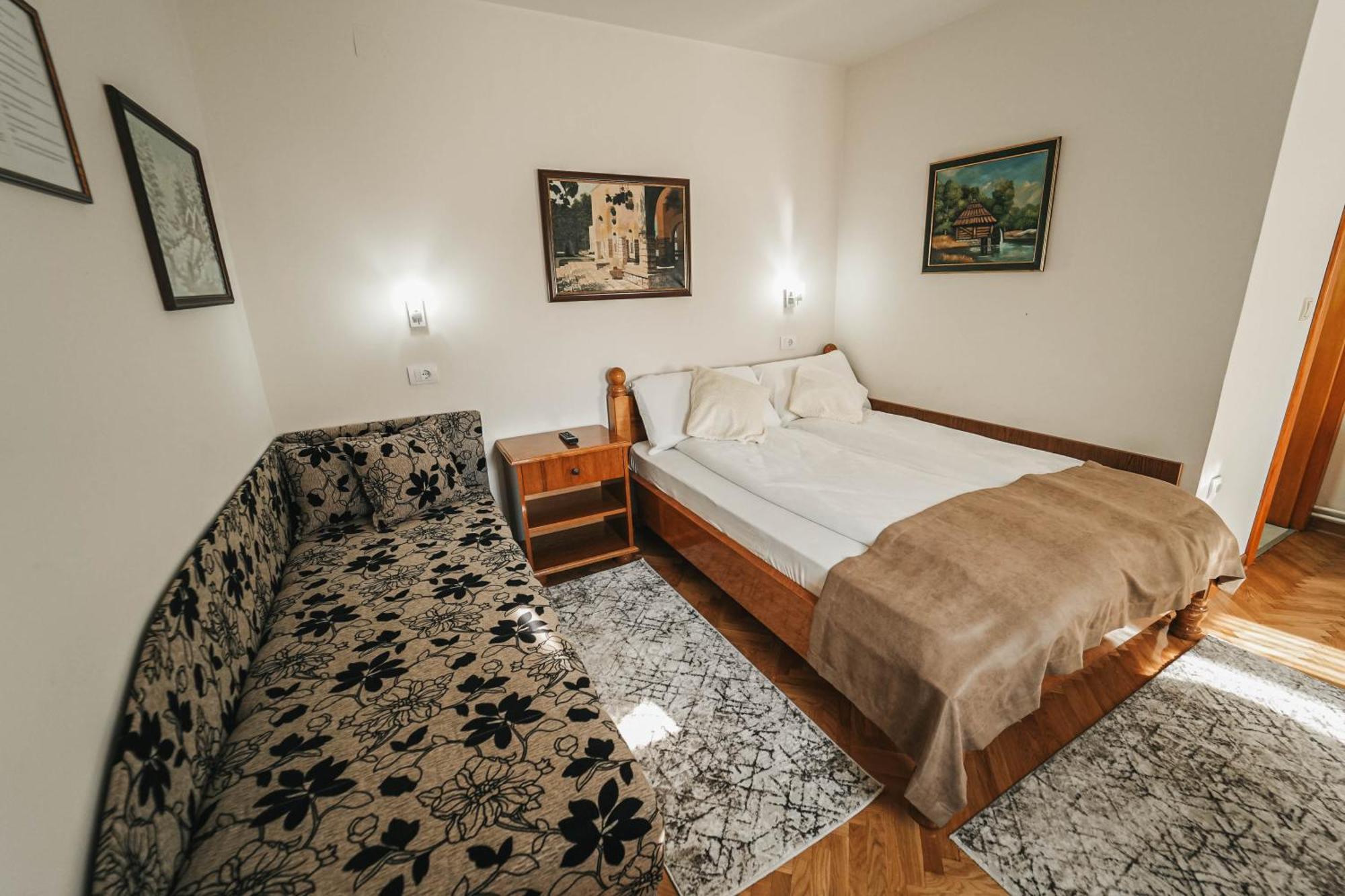 B&B Passage Sremska Mitrovica Ngoại thất bức ảnh