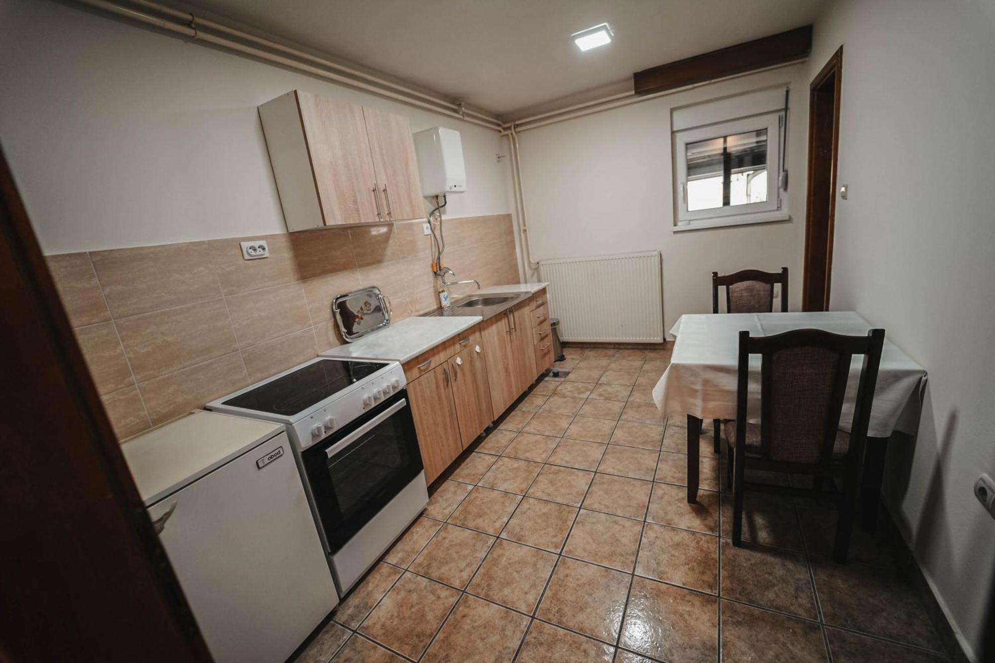 B&B Passage Sremska Mitrovica Ngoại thất bức ảnh